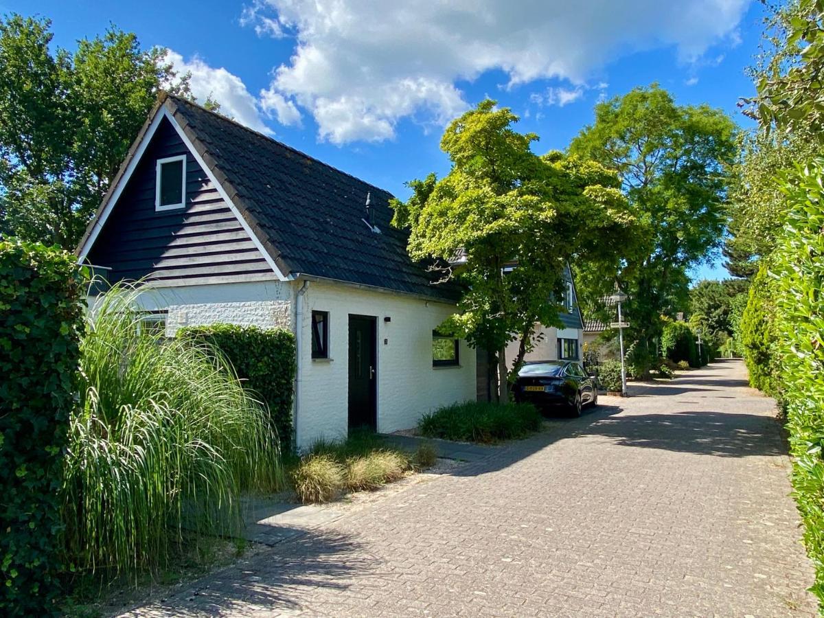 Heerlijk Vrijstaand Huis Aan De Duinen Burgh-Haamstede Exteriör bild
